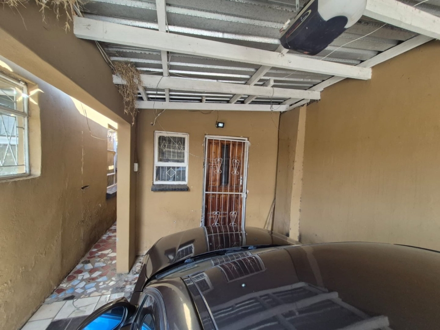 2 Bedroom Property for Sale in New Brighton Eastern Cape